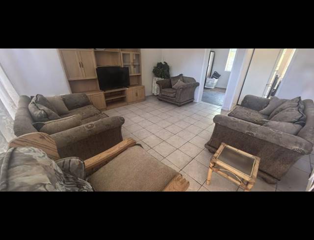 3 BEDROOM APARTMENT FOR SALE IN GROBLERPARK